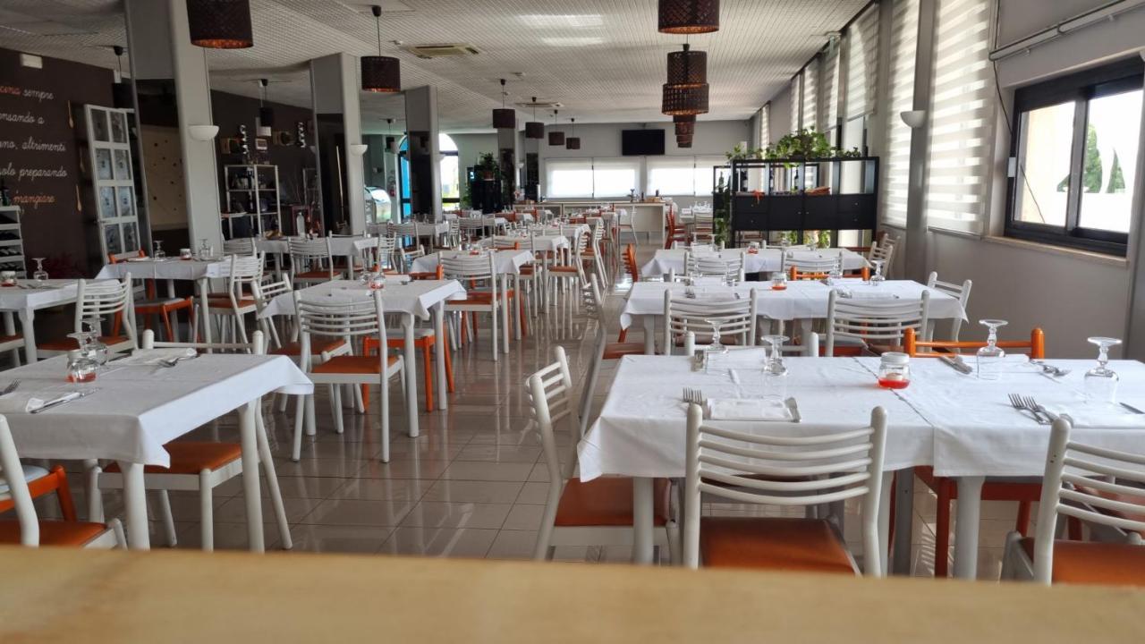Hotel Palatinum Metaponto Ngoại thất bức ảnh