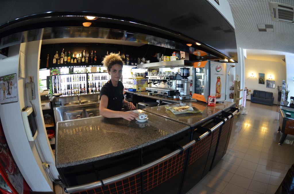 Hotel Palatinum Metaponto Ngoại thất bức ảnh