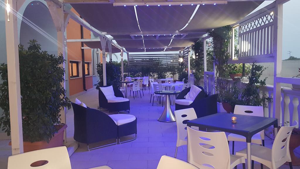 Hotel Palatinum Metaponto Ngoại thất bức ảnh